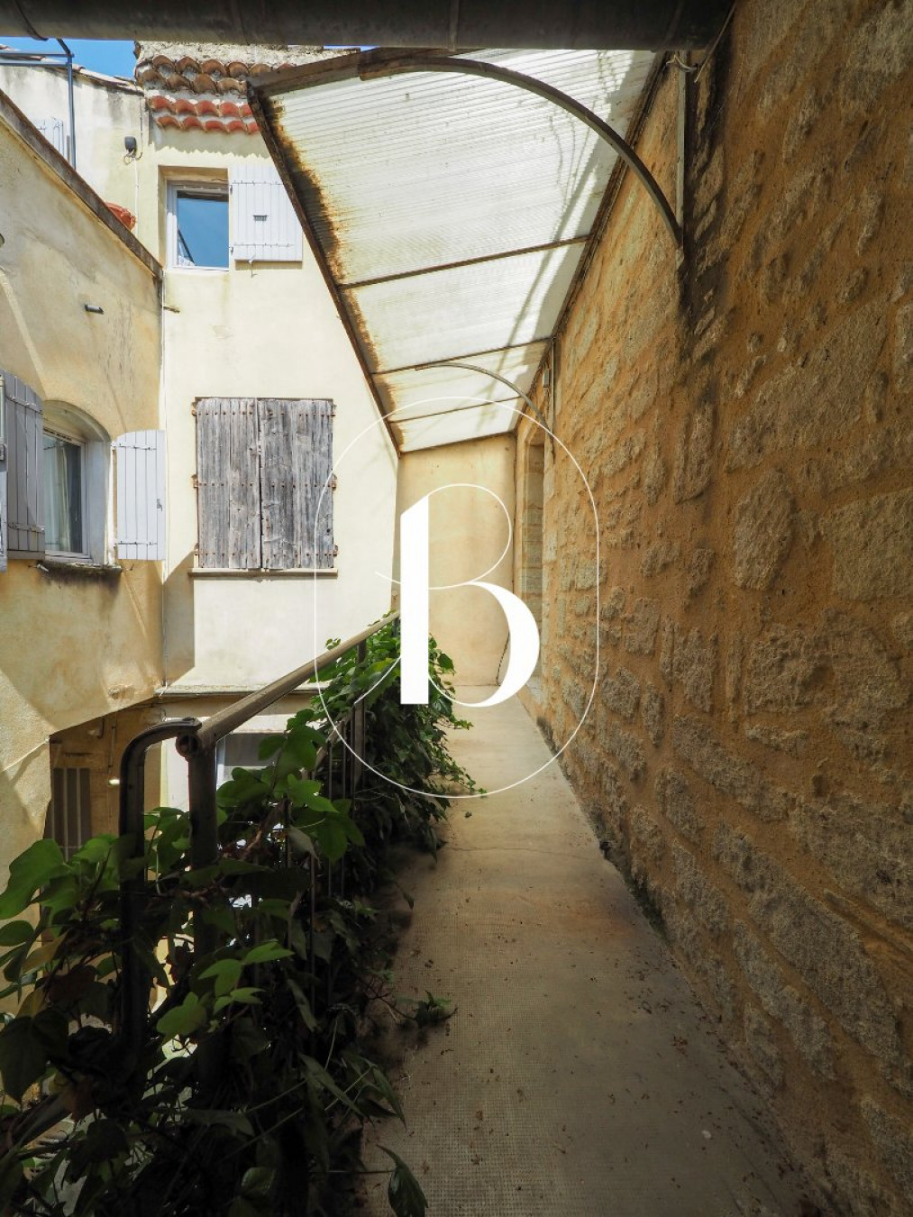 vente Immeuble Uzes