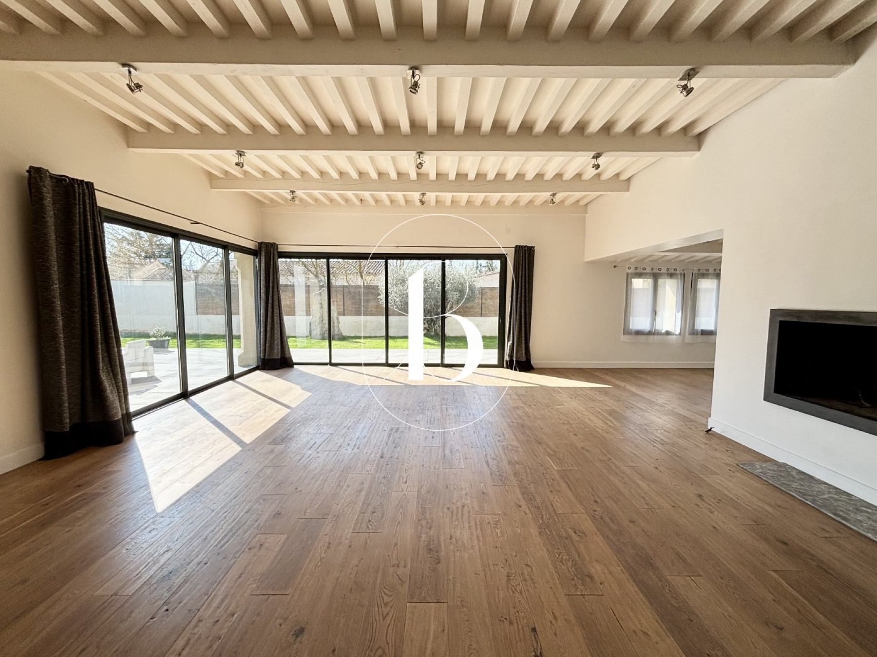 vente Uzes
