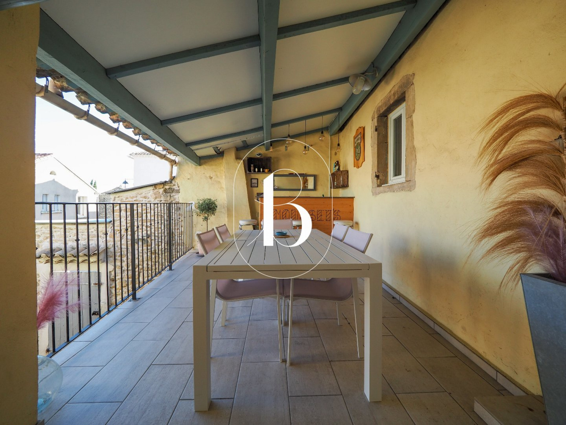 vente Maison de village Venejan
