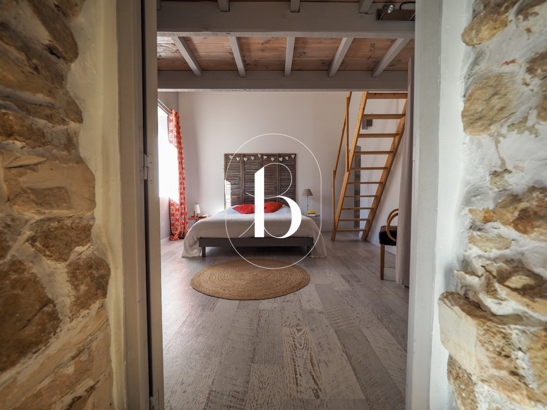 vente Maison de village Venejan