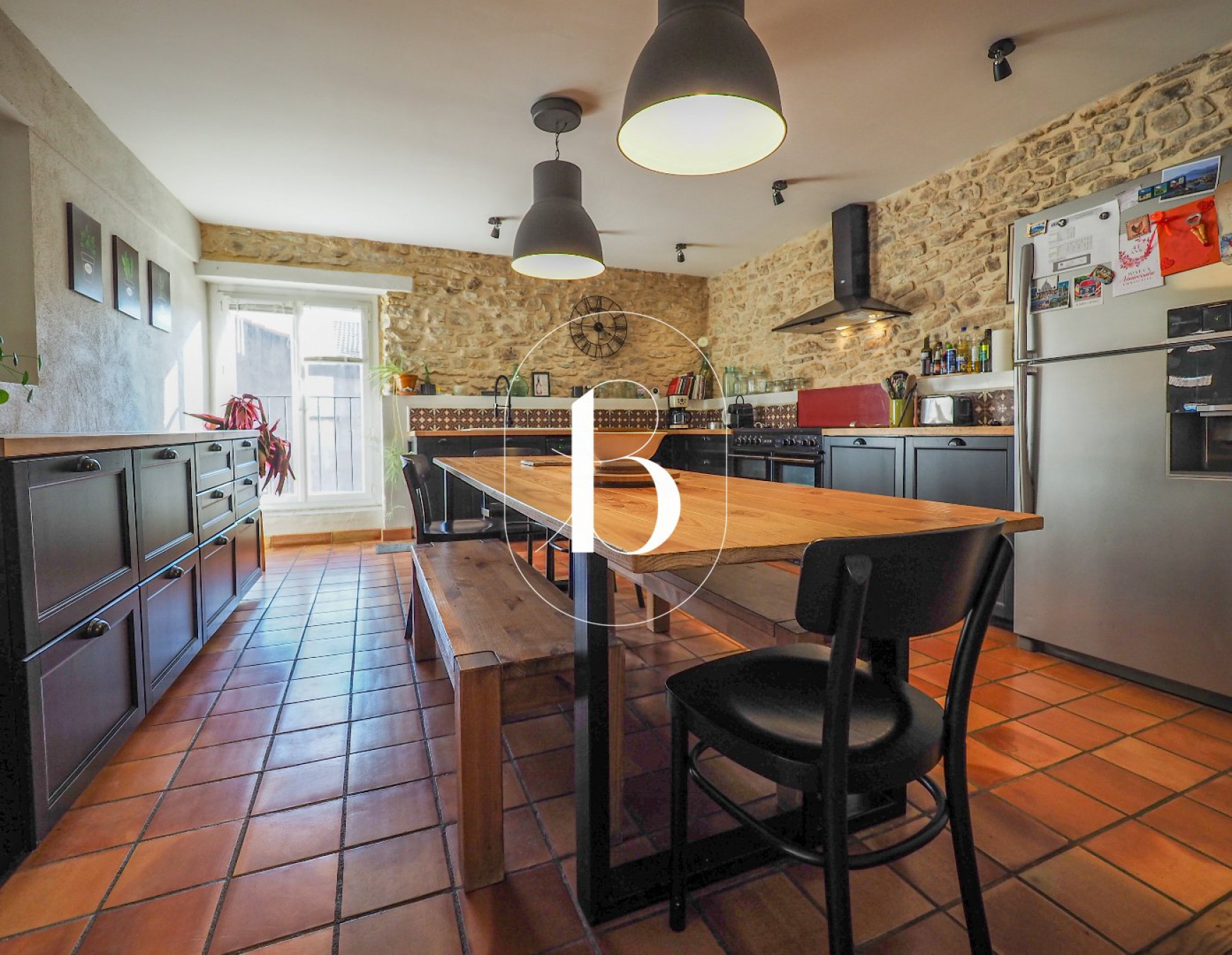 vente Maison de village Venejan