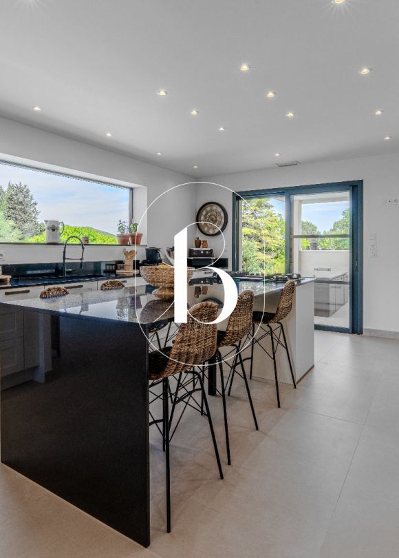 sale Maison contemporaine Uzes