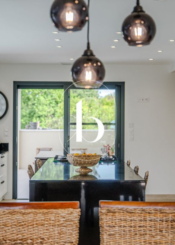 sale Maison contemporaine Uzes