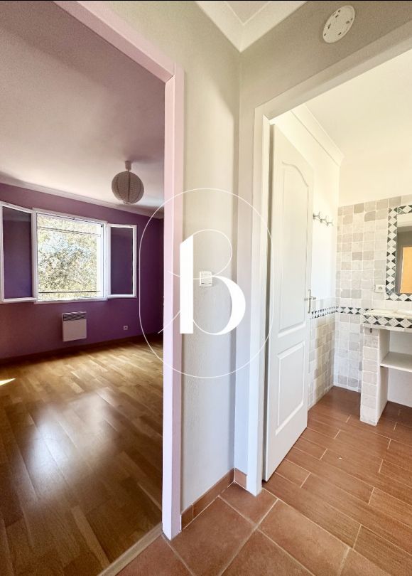 sale Villa Uzes