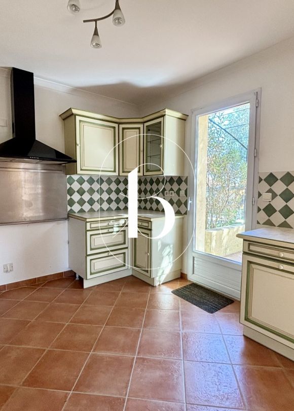 sale Villa Uzes