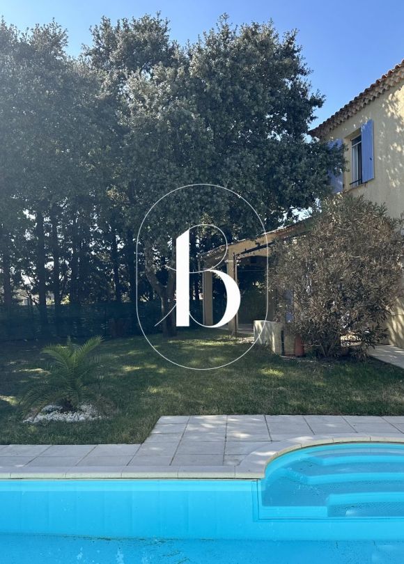 sale Villa Uzes