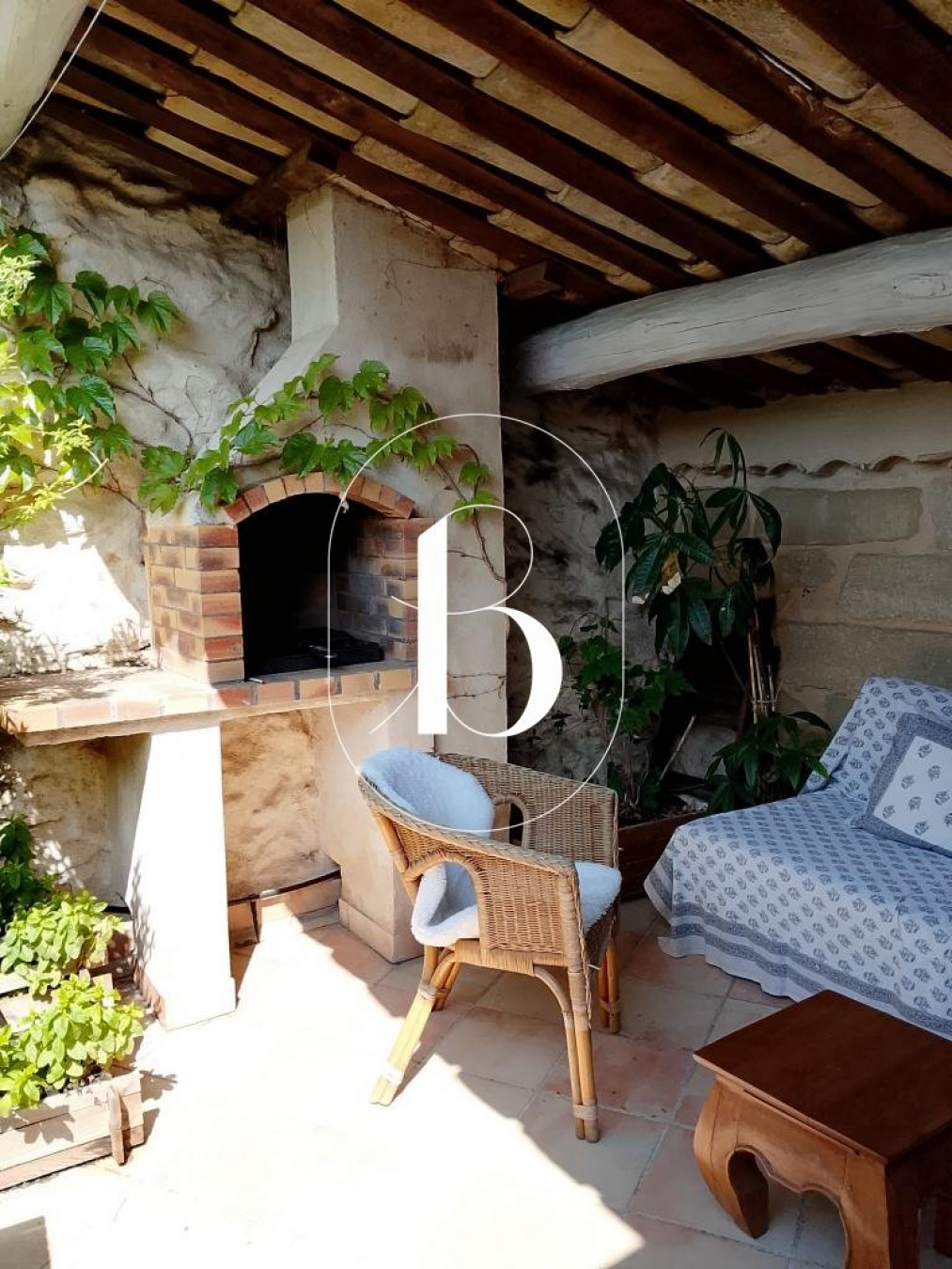 vente Maison de village Saint Quentin La Poterie