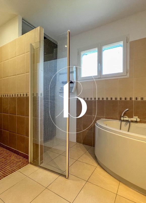 sale Maison contemporaine Goudargues