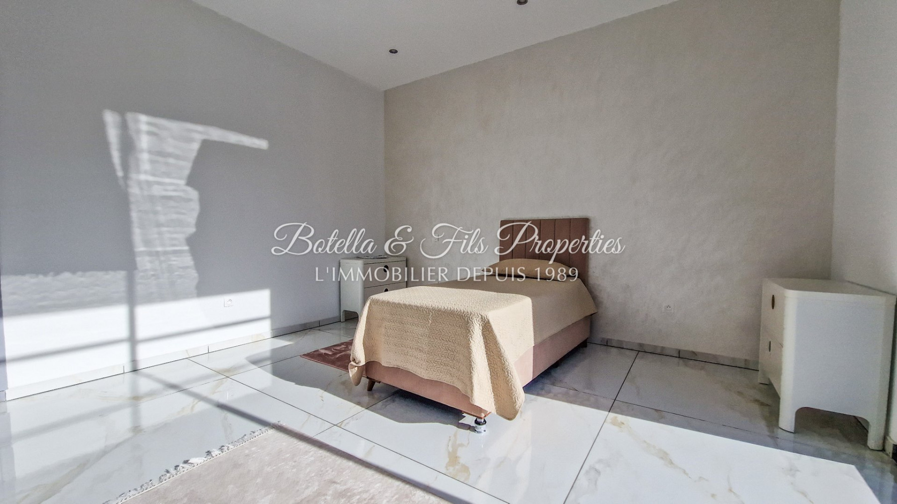 vente Maison contemporaine Venejan