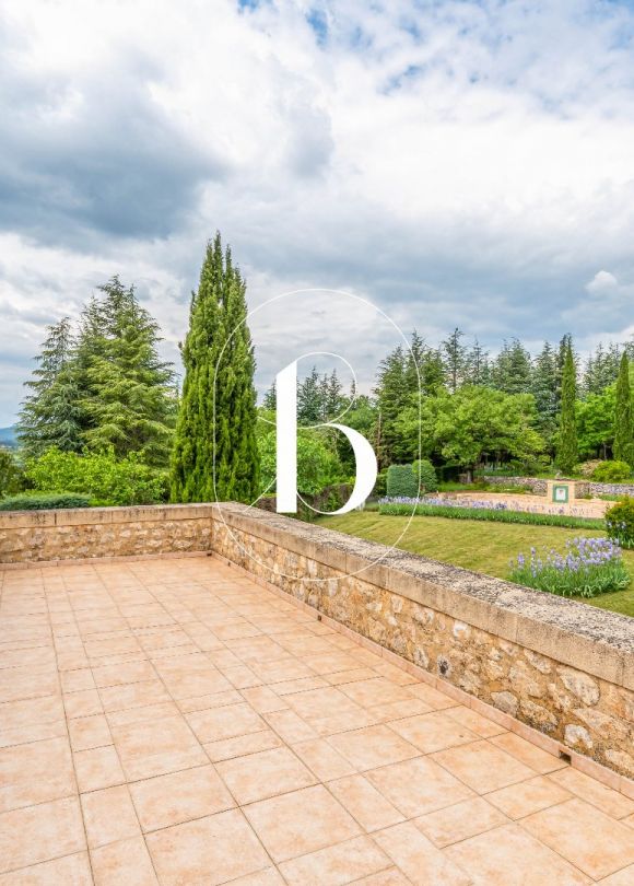 vente Domaine Uzes