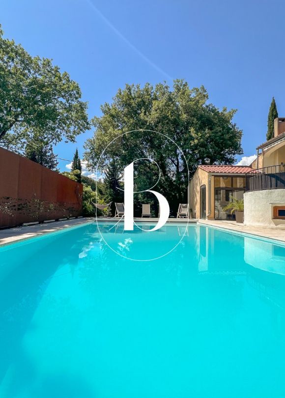 sale Villa Goudargues