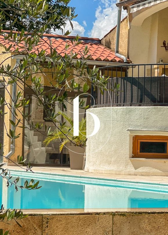 sale Villa Goudargues