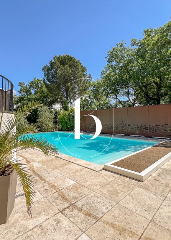 sale Villa Goudargues