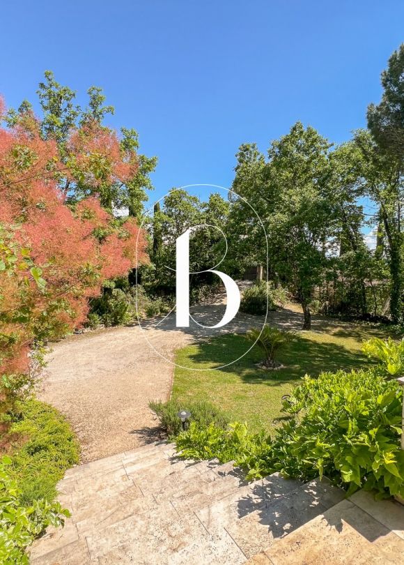 sale Villa Goudargues