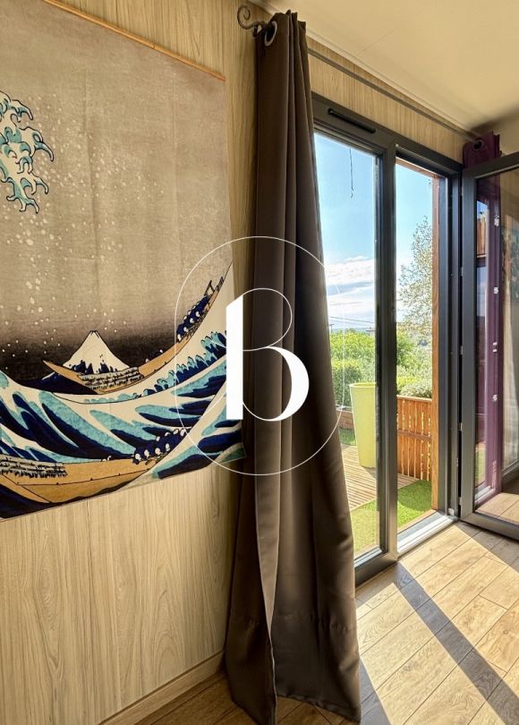 sale Villa Uzes
