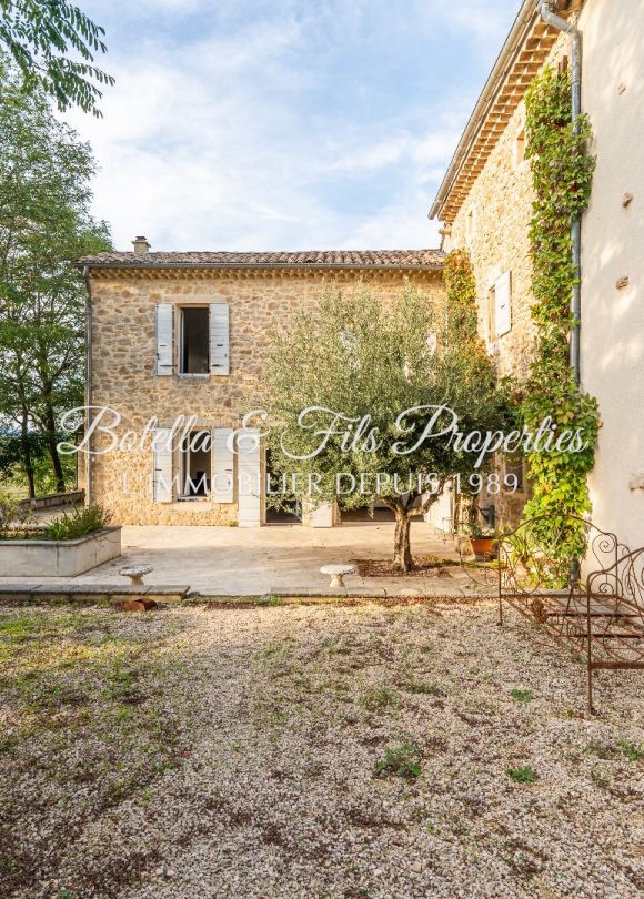 vente Mas Pont Saint Esprit