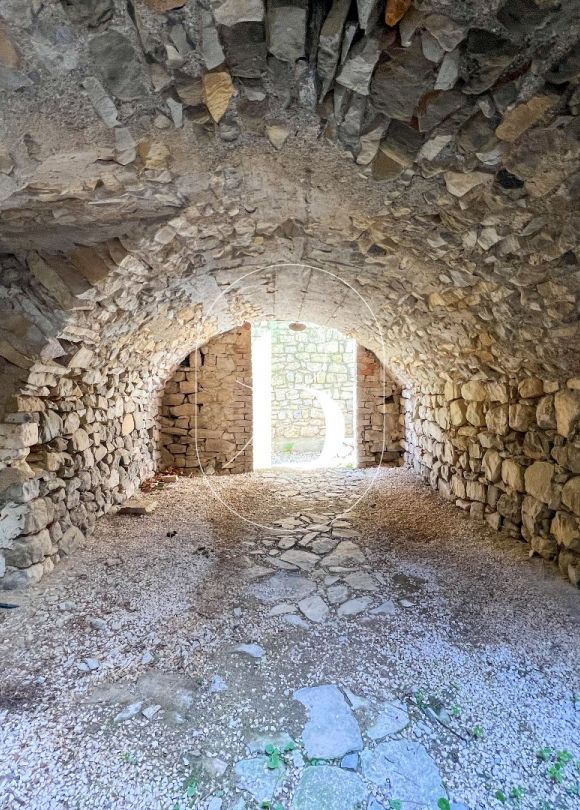 sale Mas Uzes