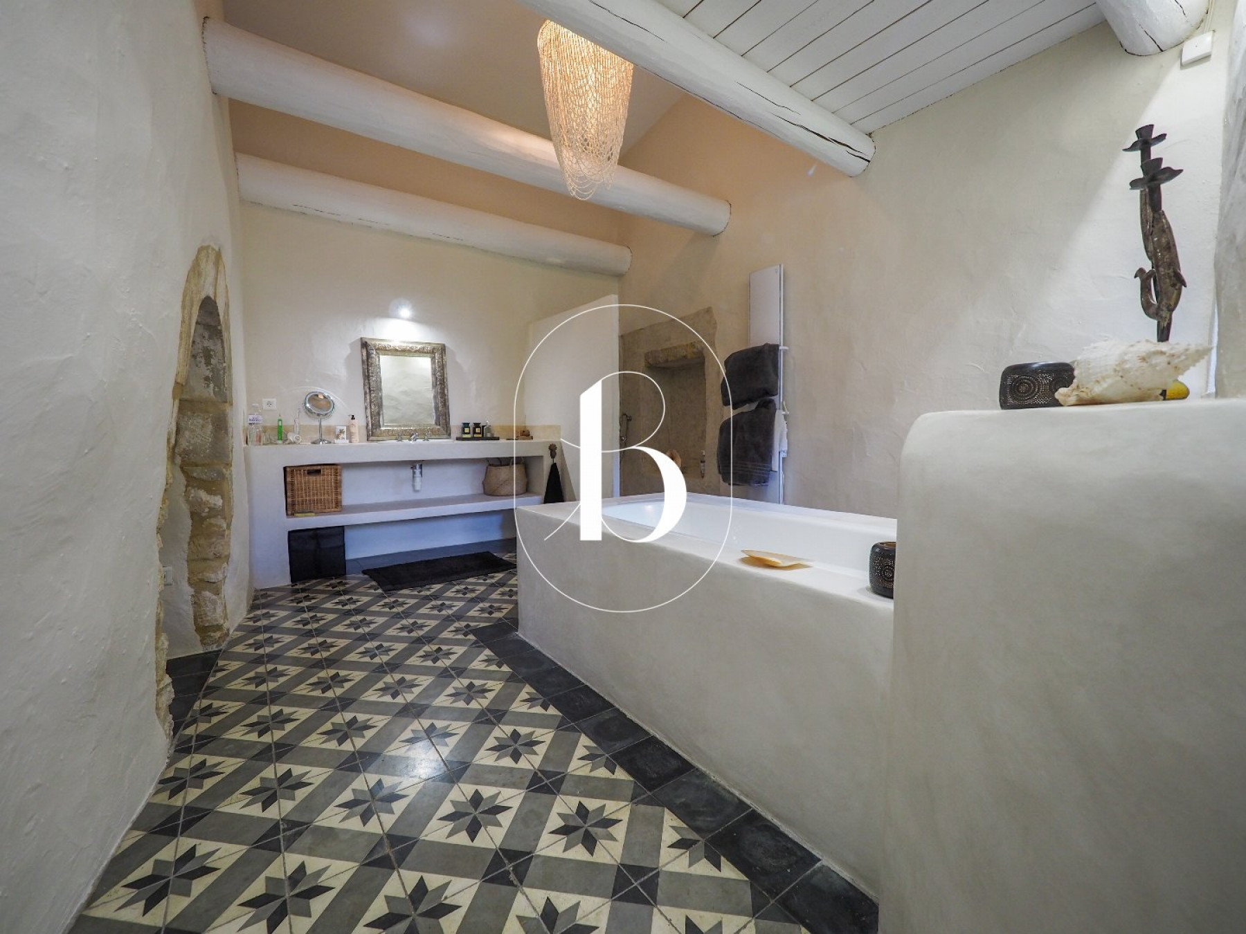 vente Maison de village Uzes