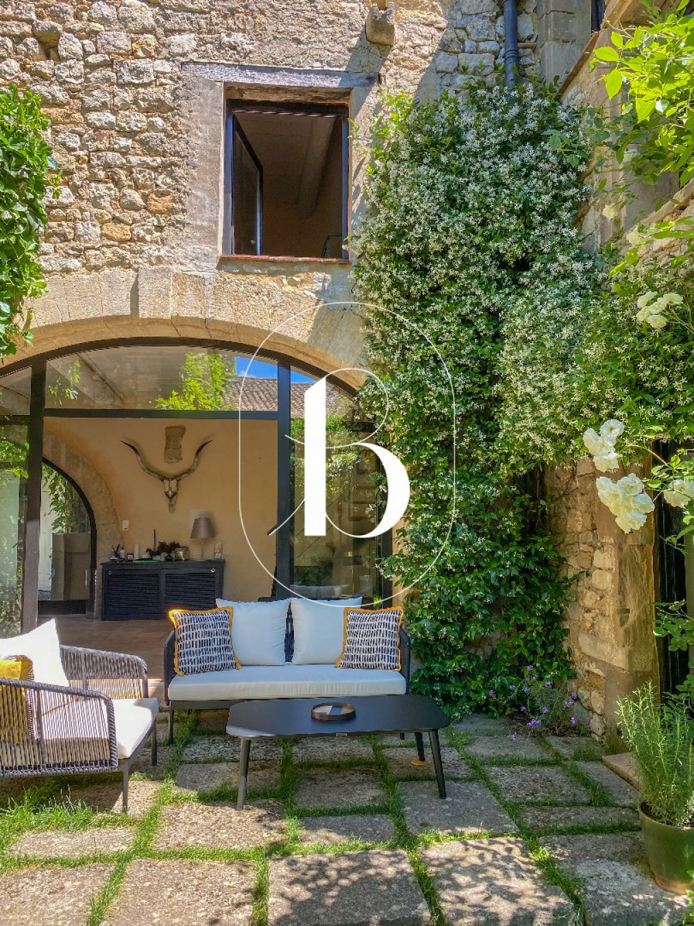 vente Maison de village Uzes