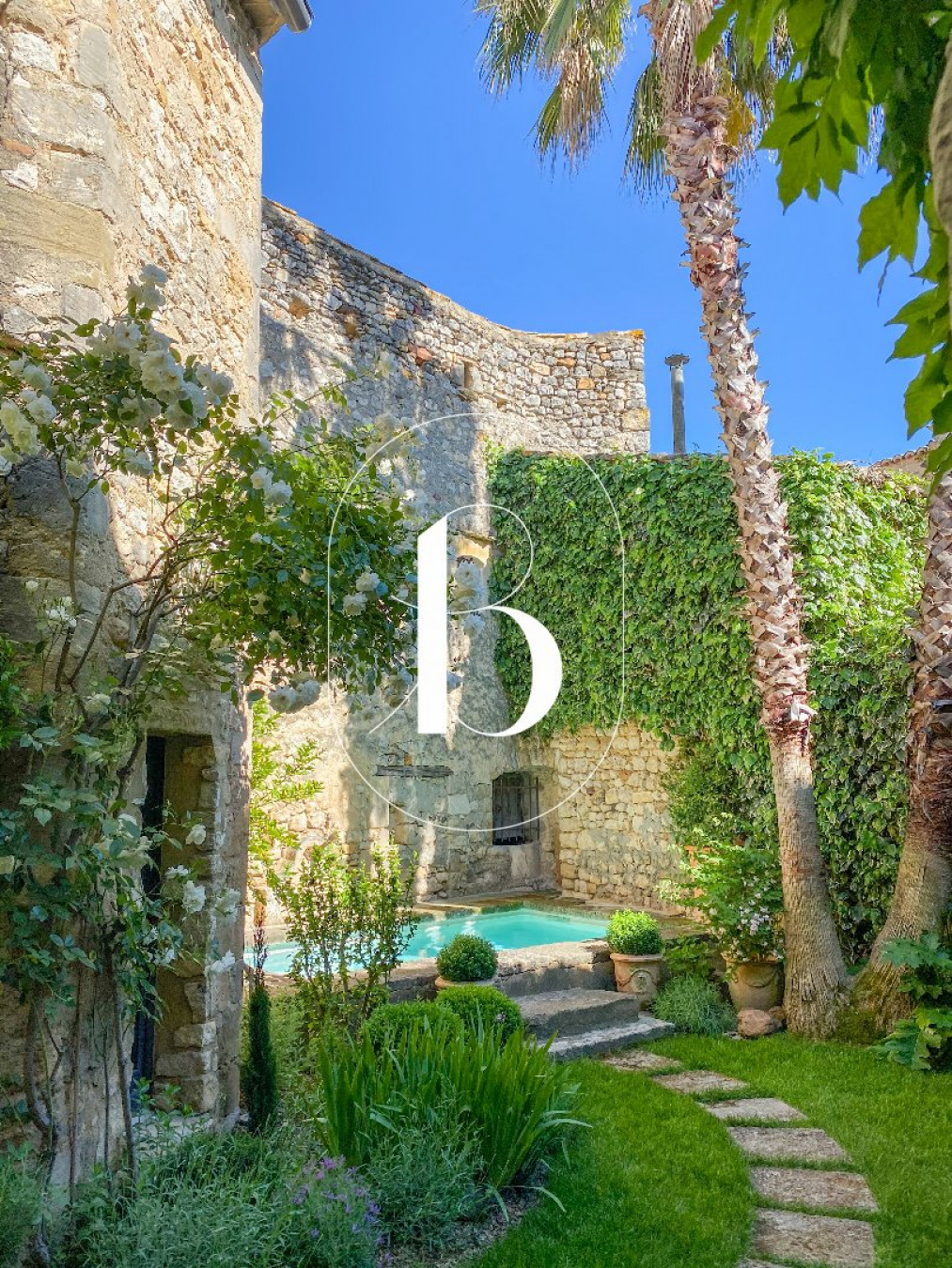 vente Maison de village Uzes