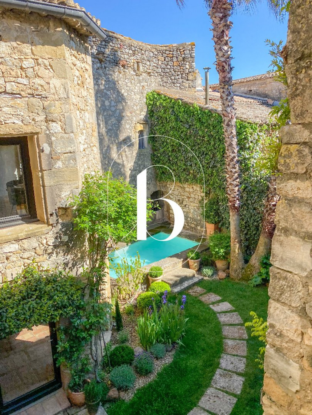 vente Maison de village Uzes