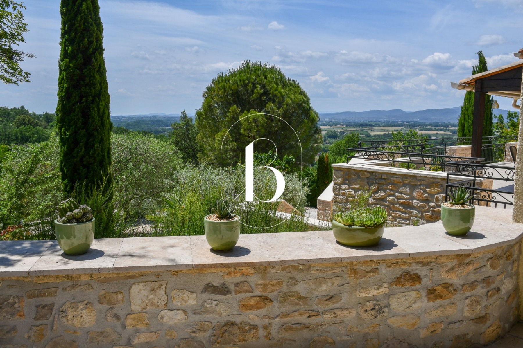 vente Villa Barjac