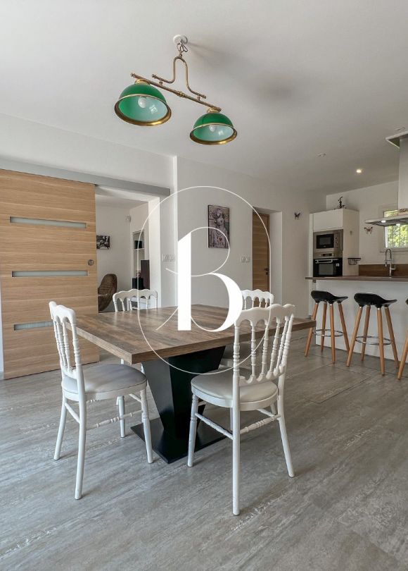 sale Villa Goudargues