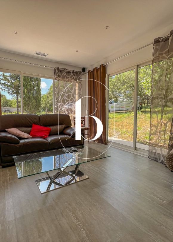 sale Villa Goudargues