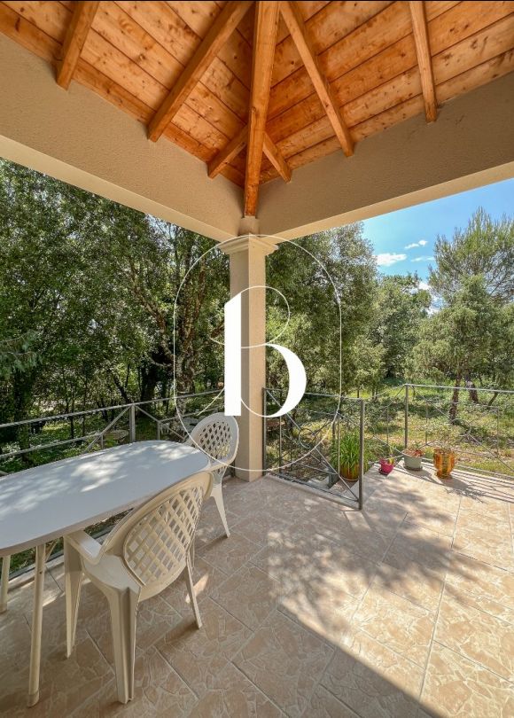 sale Villa Goudargues