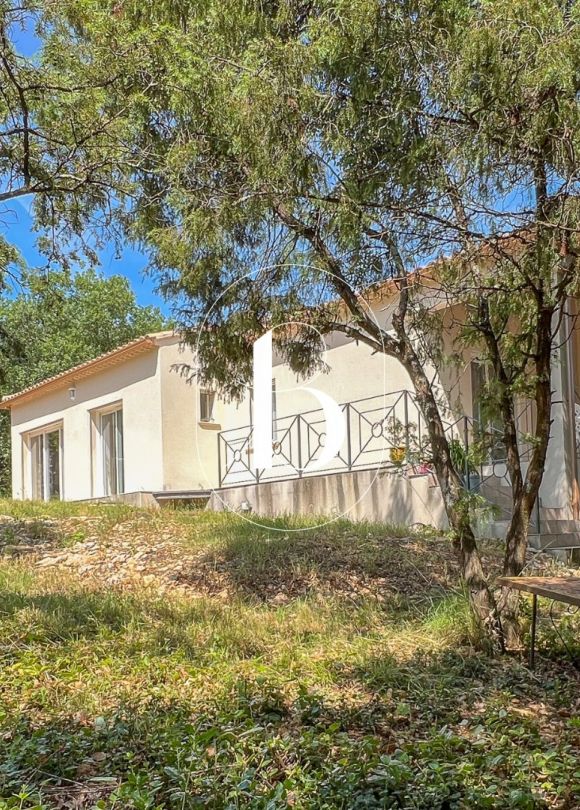 sale Villa Goudargues
