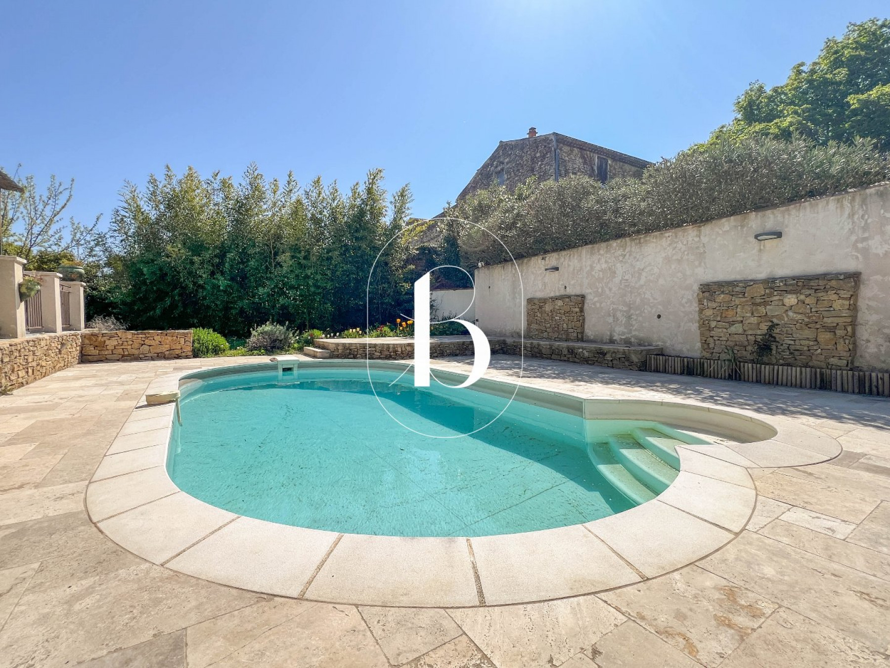 sale Villa Goudargues