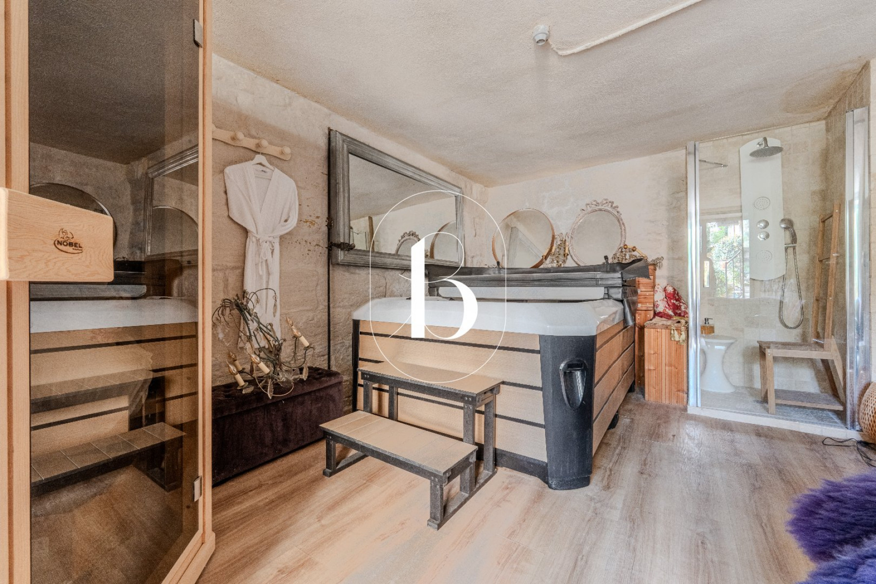 vente Hôtel particulier Uzes