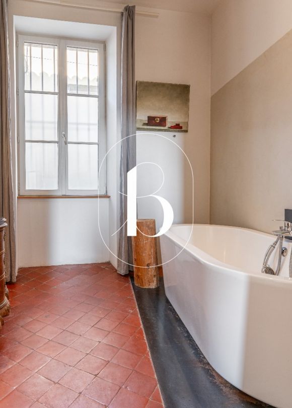 sale Hôtel particulier Uzes