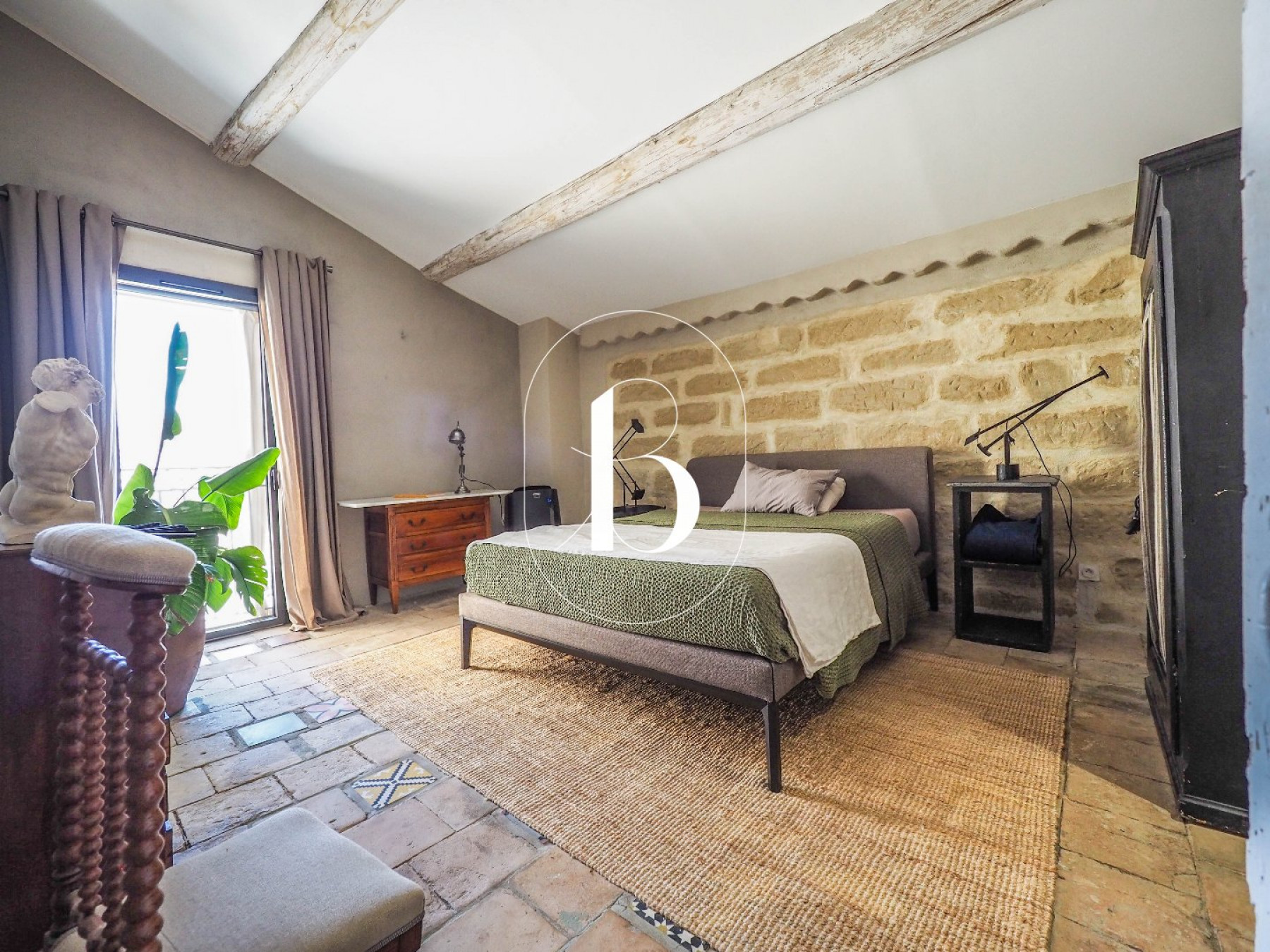 vente Maison de village Uzes