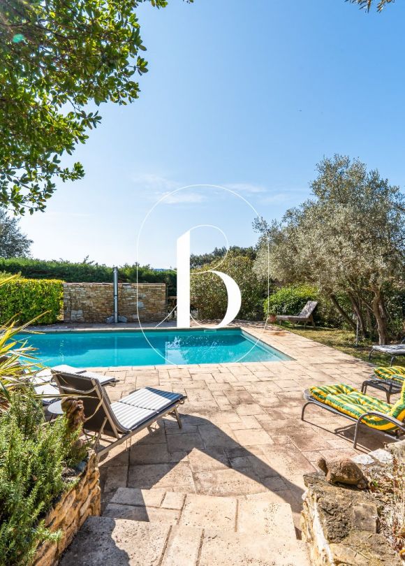 sale Villa Goudargues