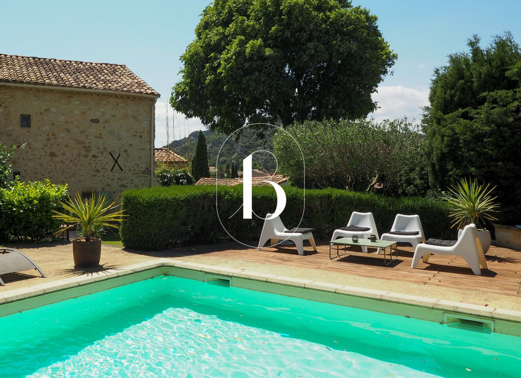 vente Mas Uzes