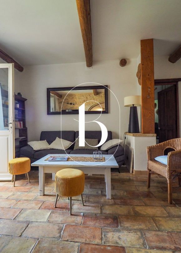 sale Mas Uzes