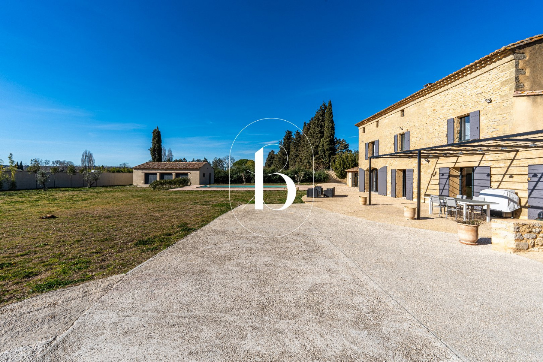 vente Mas Uzes