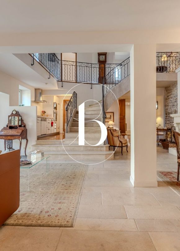sale Maison de village Uzes