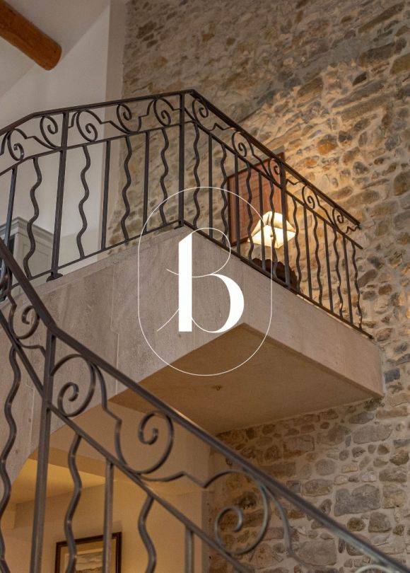 sale Maison de village Uzes