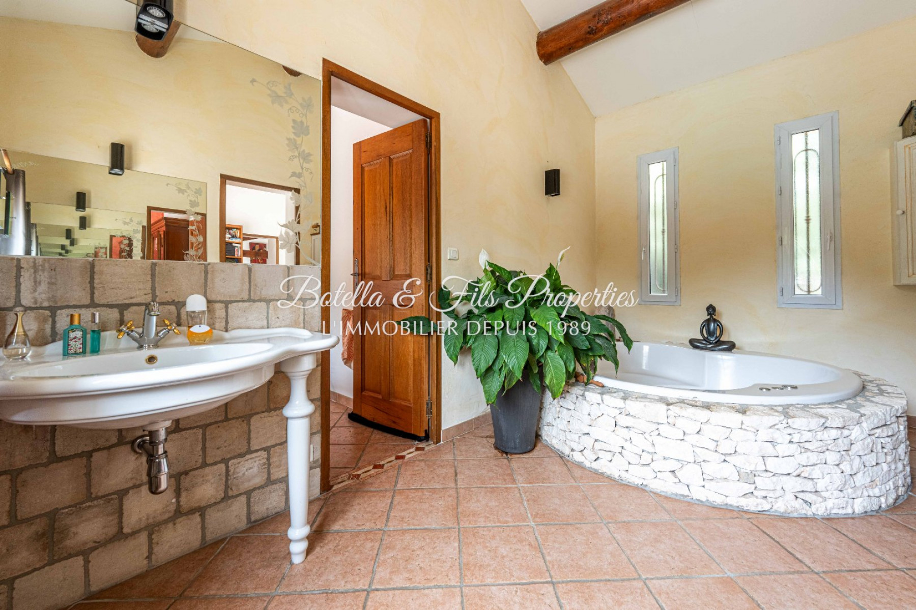 sale Maison contemporaine Villeneuve Les Avignon