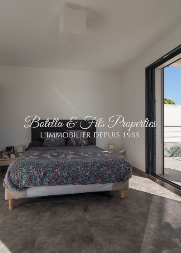 sale Maison contemporaine Bagnols Sur Ceze