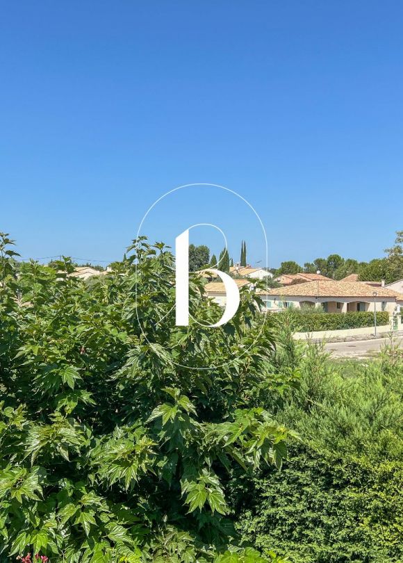 sale Villa Uzes