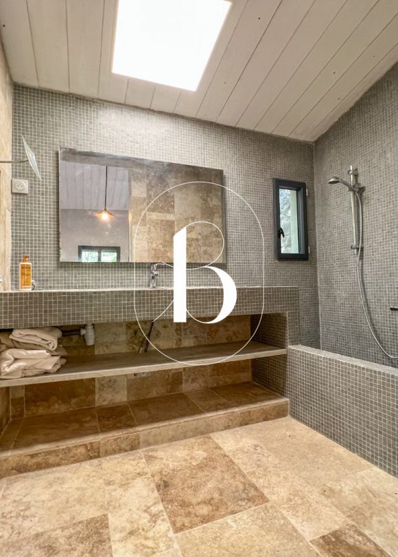 sale Maison contemporaine Uzes