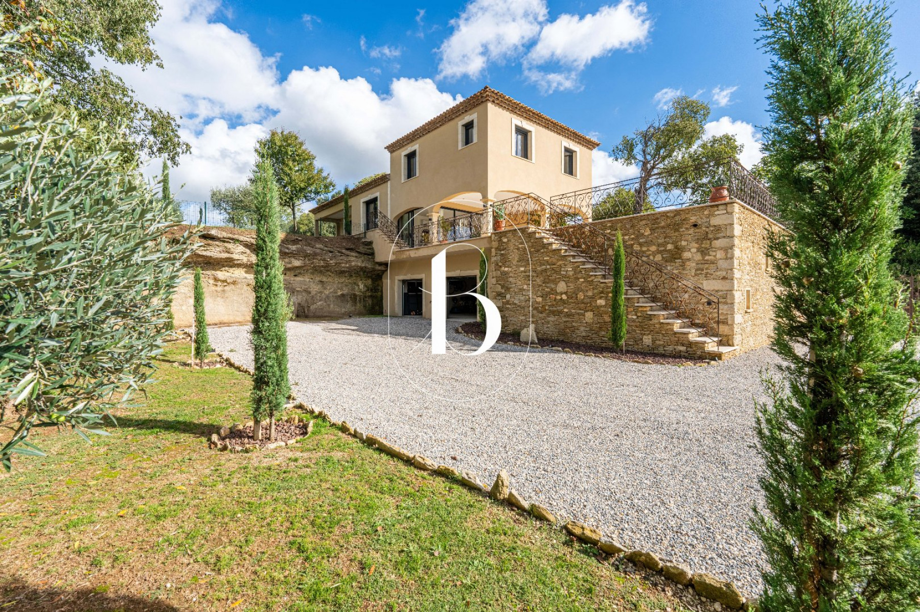 vente Mas Uzes