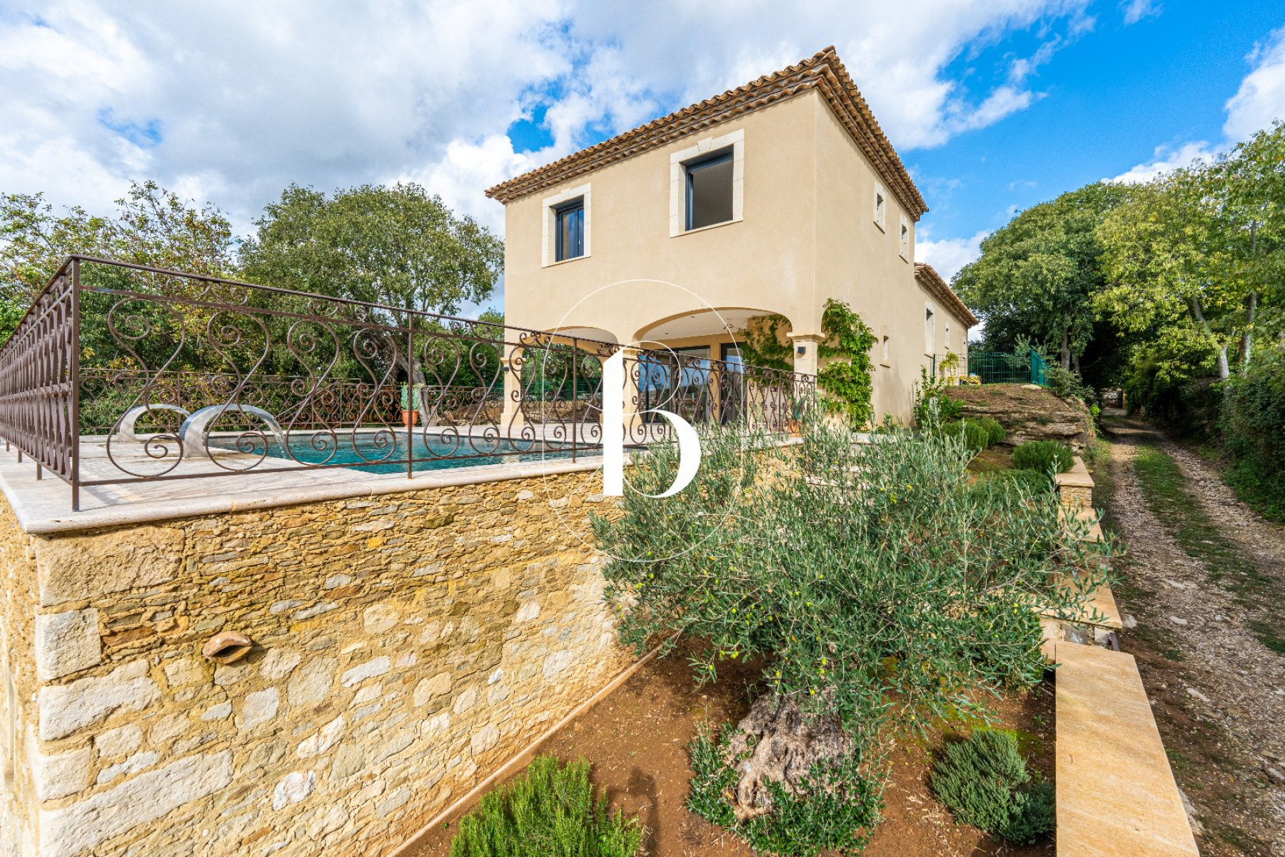 vente Mas Uzes