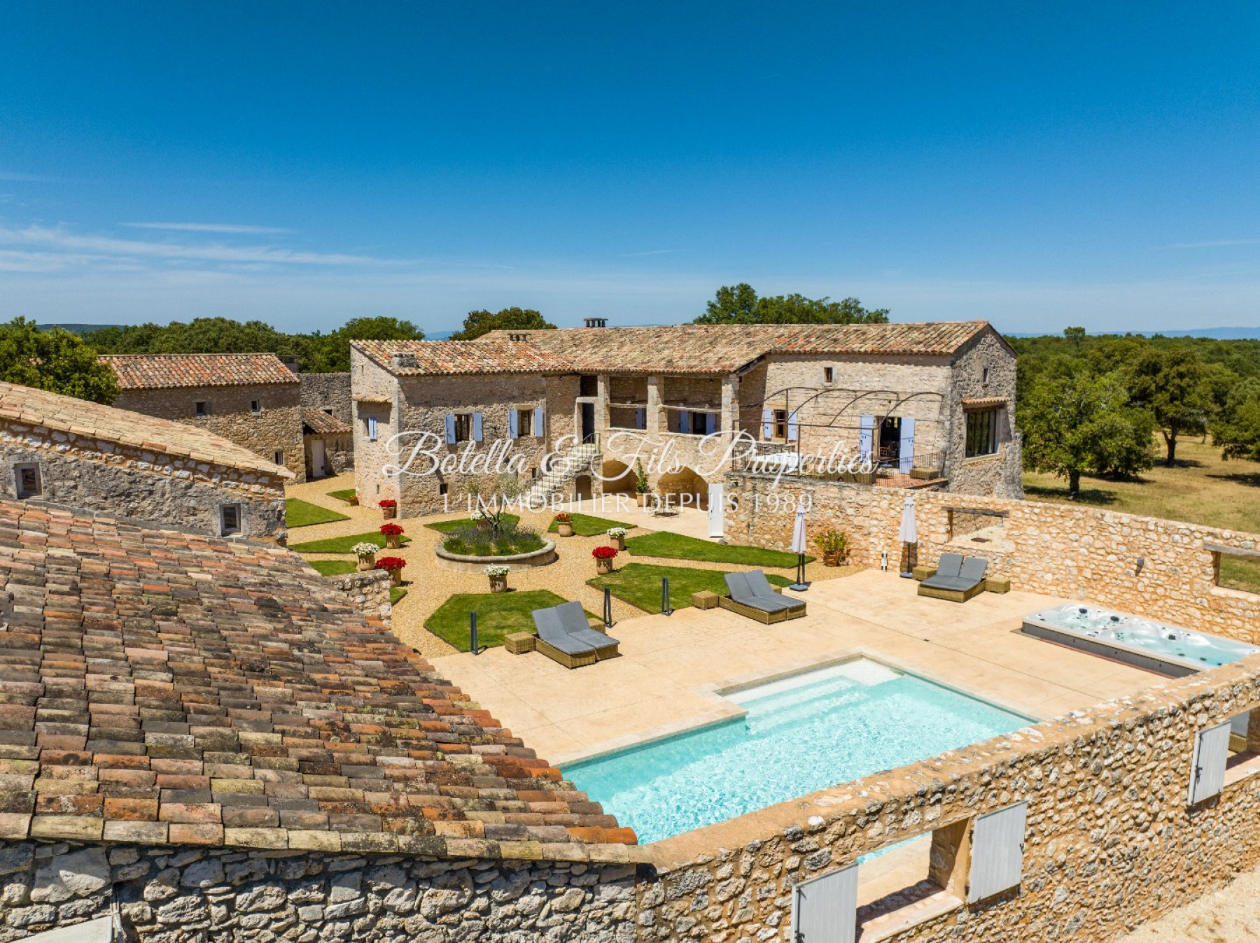 vente Domaine Uzes