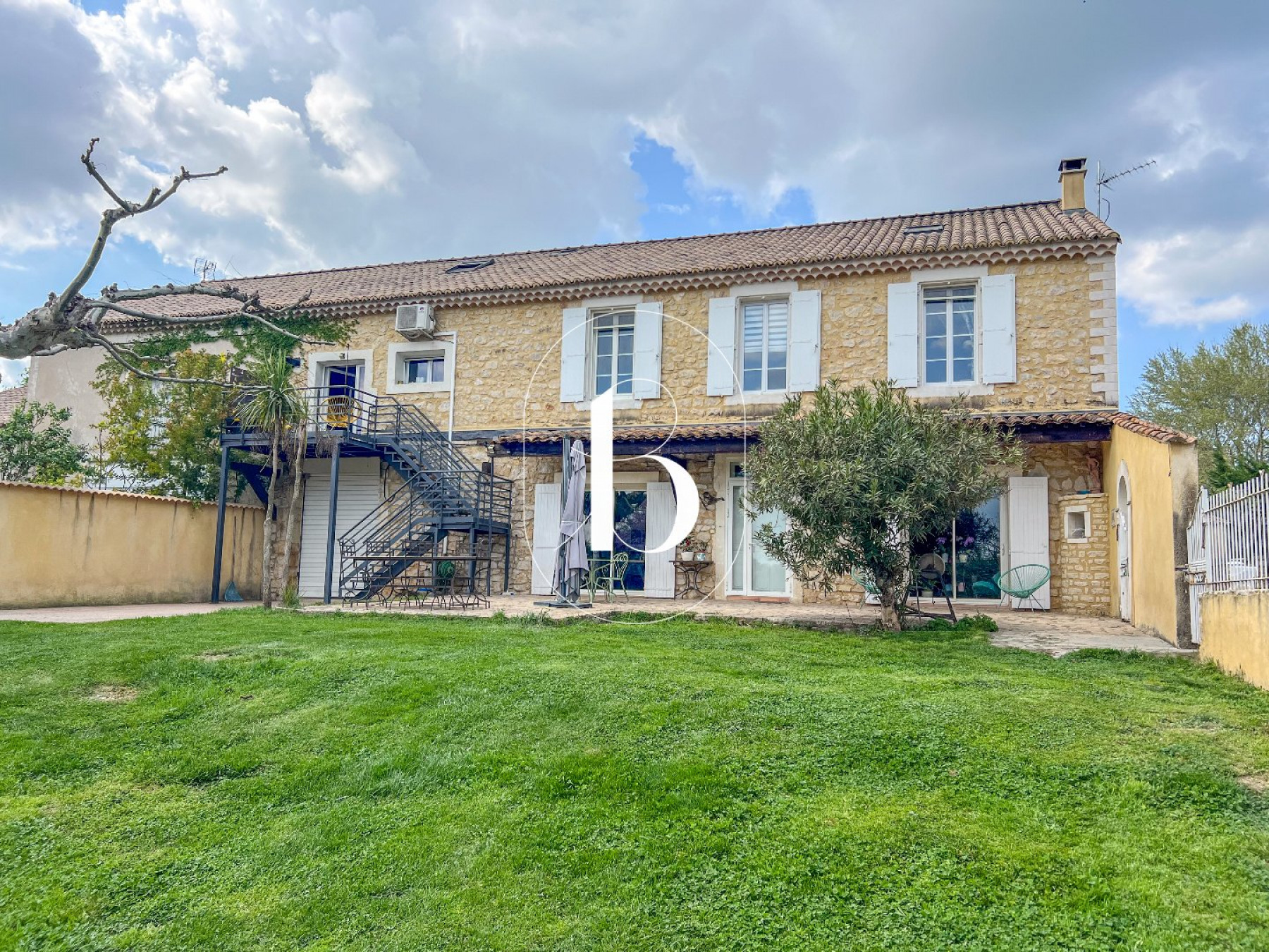 vente Mas Pont Saint Esprit