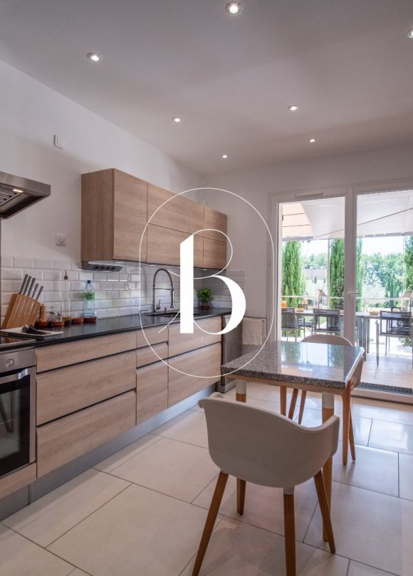 sale Maison contemporaine Uzes