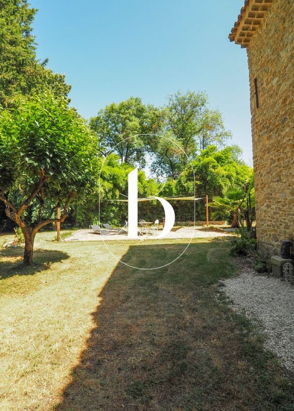 sale Mas Uzes